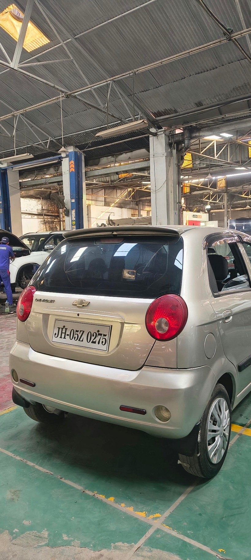 Chevrolet Spark - View 3