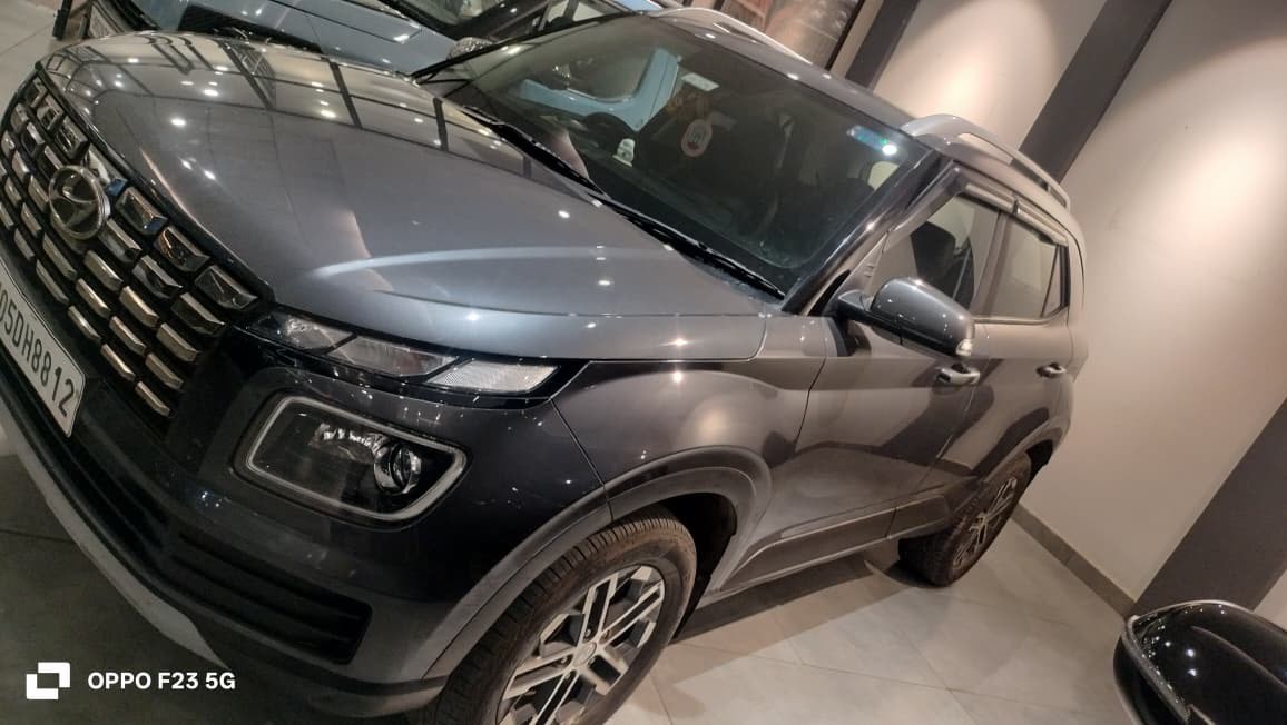 Hyundai Venue - View 2