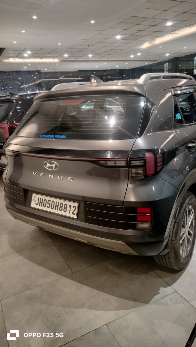 Hyundai Venue - View 4