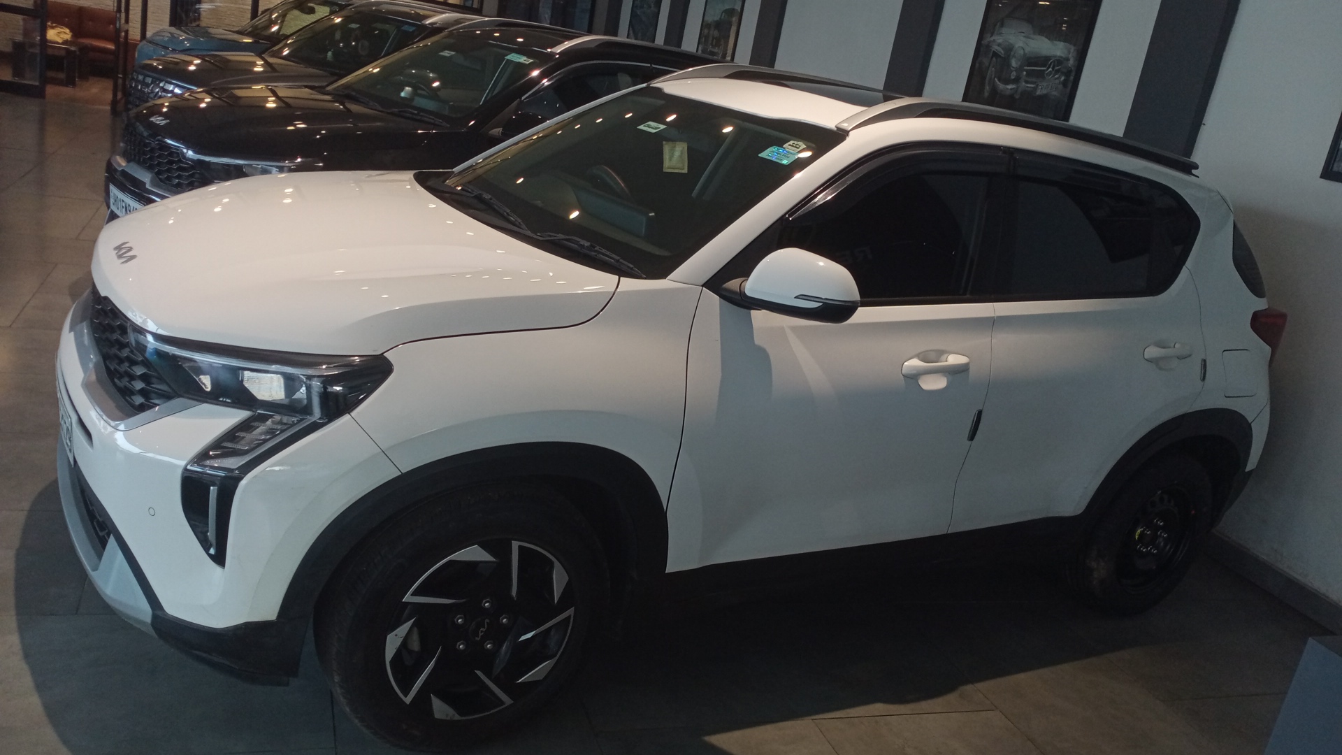 Kia Sonet - View 2