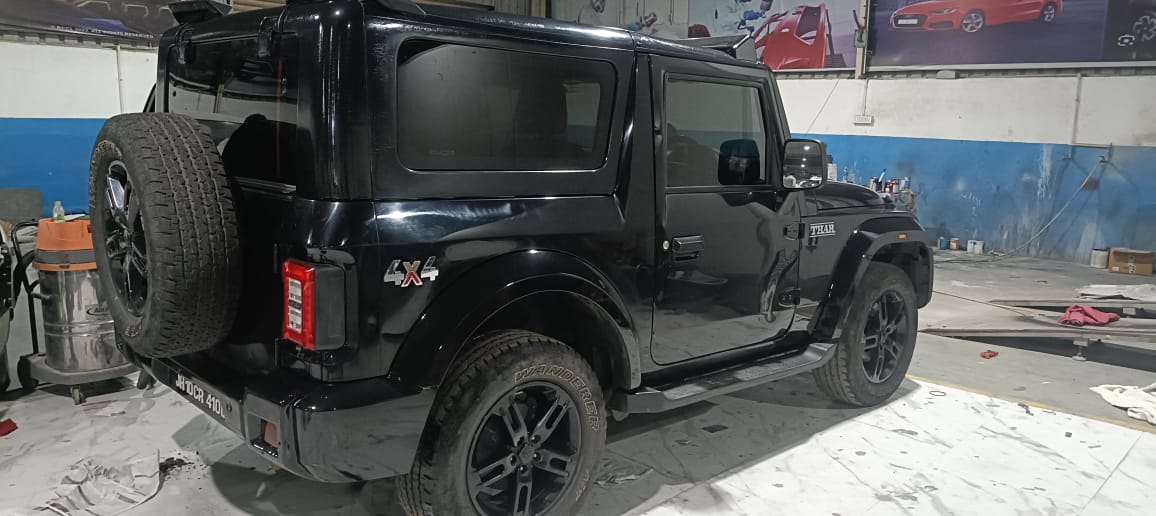 Mahindra Thar - Photo 2