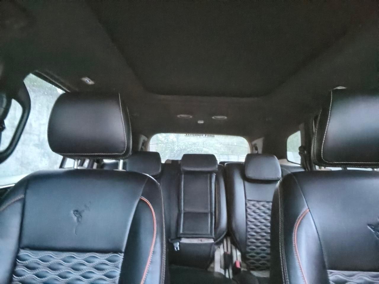 Ford Endeavour - Photo 4