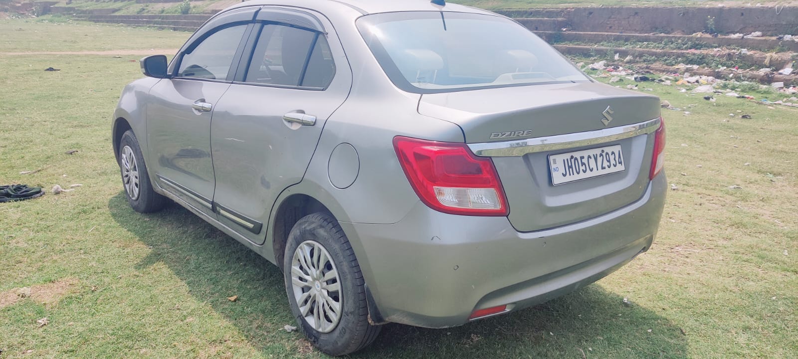 Maruti Suzuki Dzire - Photo 9